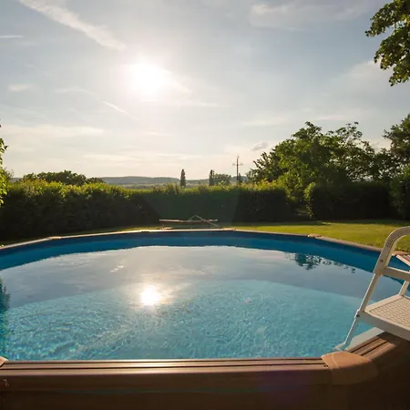 Hébergement de vacances Sajkod *